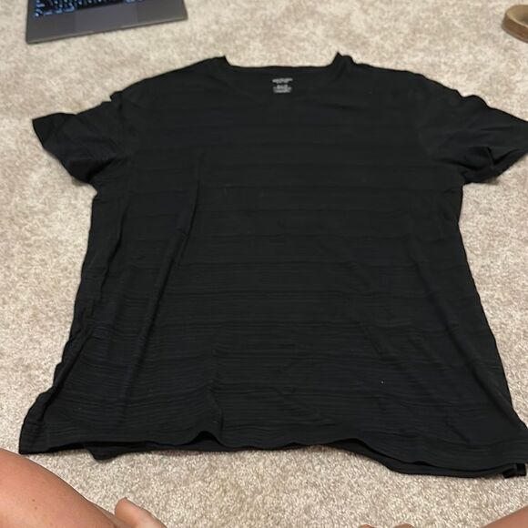 Men’s black V-neck VAN HEUSEN - Picture 1 of 4